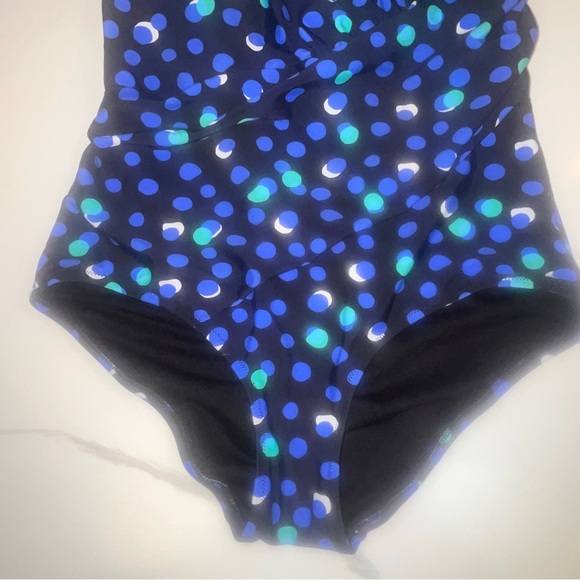 SEEKERS ESSENTIALS AUSTRALIA Swimsuit Womens 10 One Piece Slimming Ruched Front - Picture 5 of 7